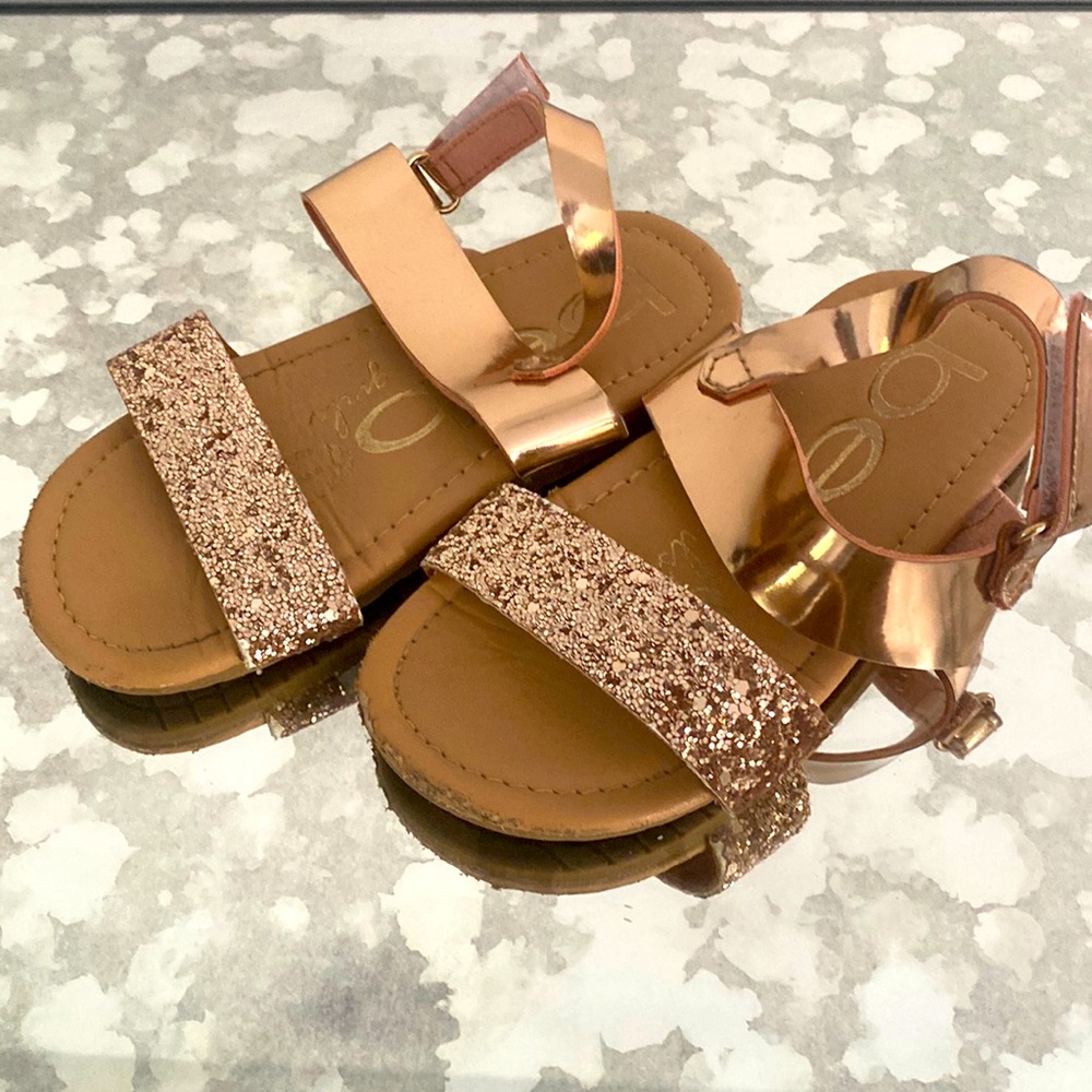 Girl sandals